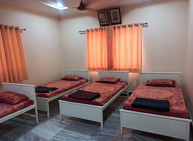 AC Bhakt Room - Shree Gajanan Maharaj Sansthan